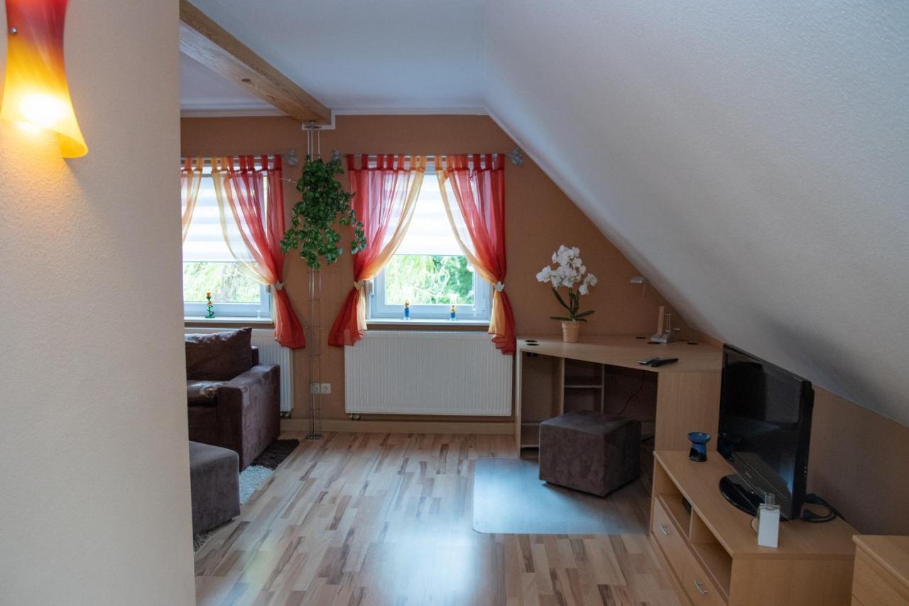 Ferienwohnung Smieszek Niesky Bagian luar foto