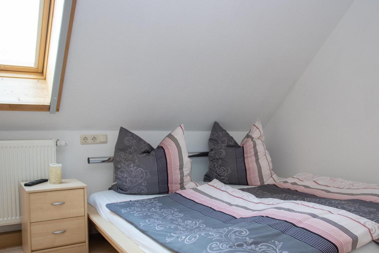 Ferienwohnung Smieszek Niesky Bagian luar foto